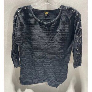 Lee Junior's XS Black Ribbed Lace-Up 3/4 Sleeve Detail